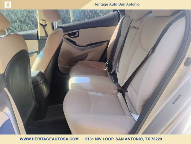 Vehicle image 6 of 7