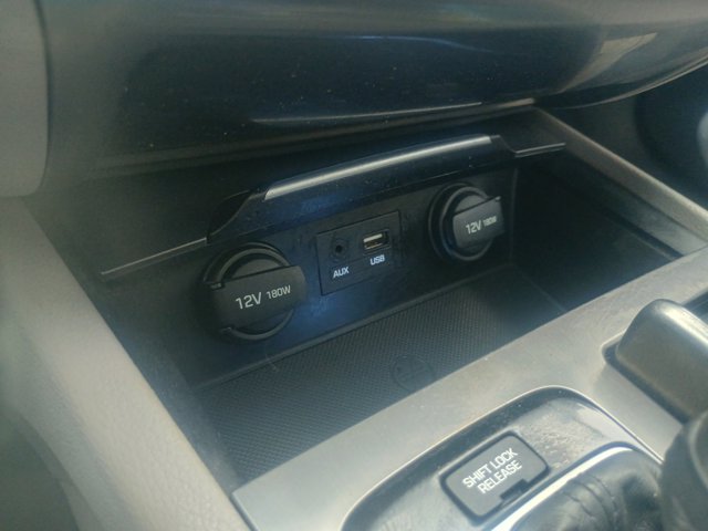 Vehicle image 26 of 35