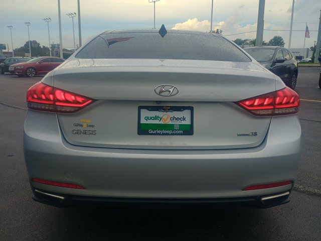 Vehicle image 5 of 35