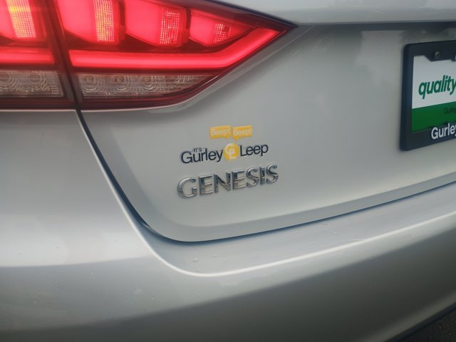 Vehicle image 17 of 35