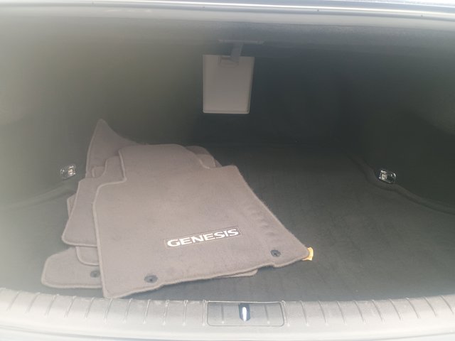 Vehicle image 8 of 35