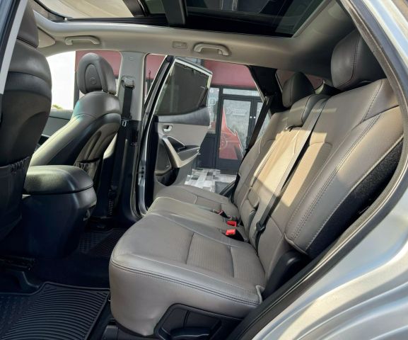 Vehicle image 19 of 53