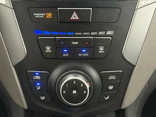 Vehicle image 38 of 41