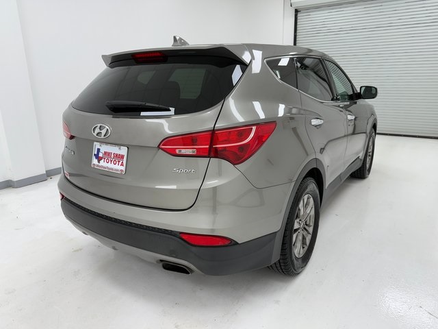 Vehicle image 7 of 41