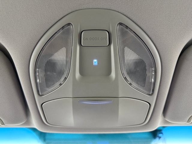 Vehicle image 34 of 41