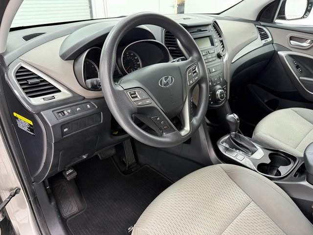 Vehicle image 16 of 41