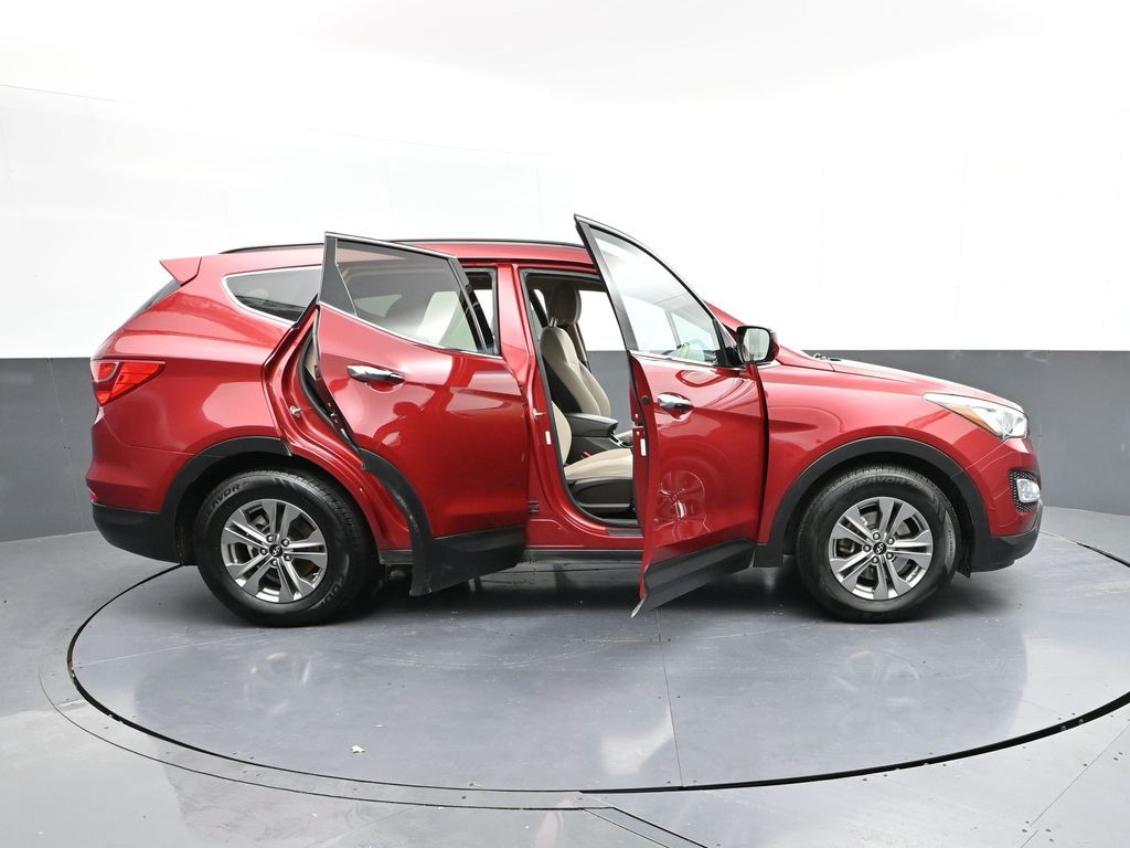 Vehicle image 9 of 42