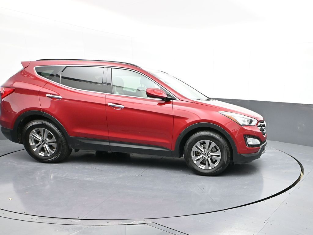 Vehicle image 8 of 42