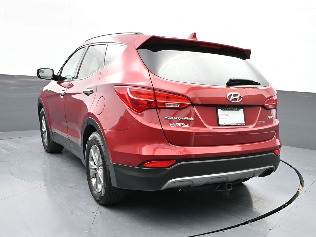 Vehicle image 16 of 42