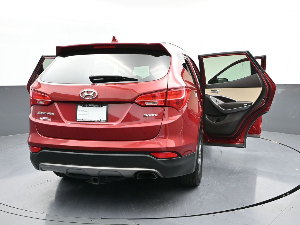 Vehicle image 11 of 42