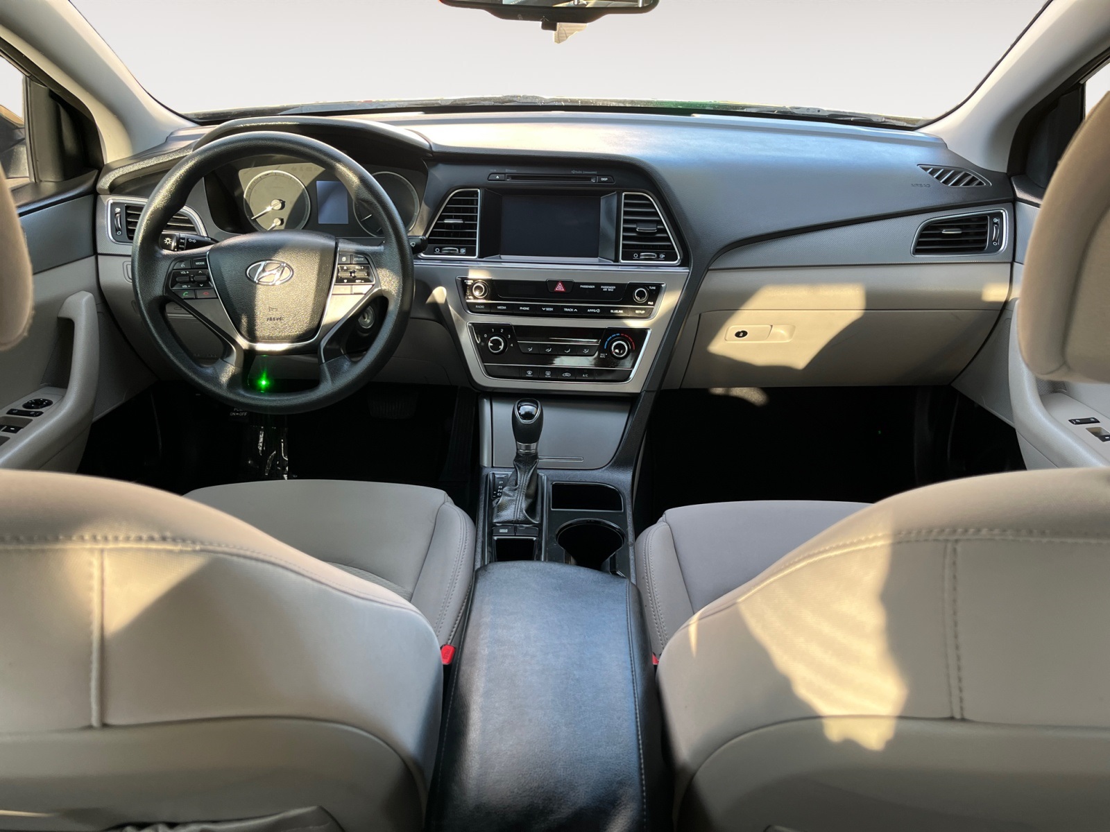 Vehicle image 10 of 36