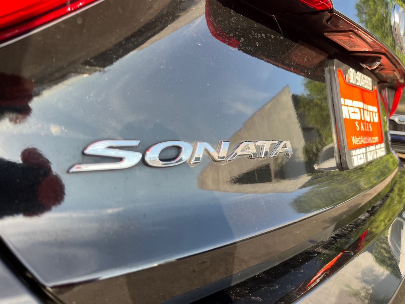 Vehicle image 26 of 36