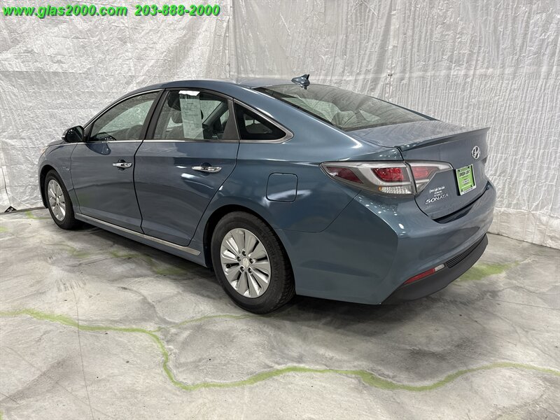 2016 Hyundai Sonata Hybrid SE Image 7 of 29