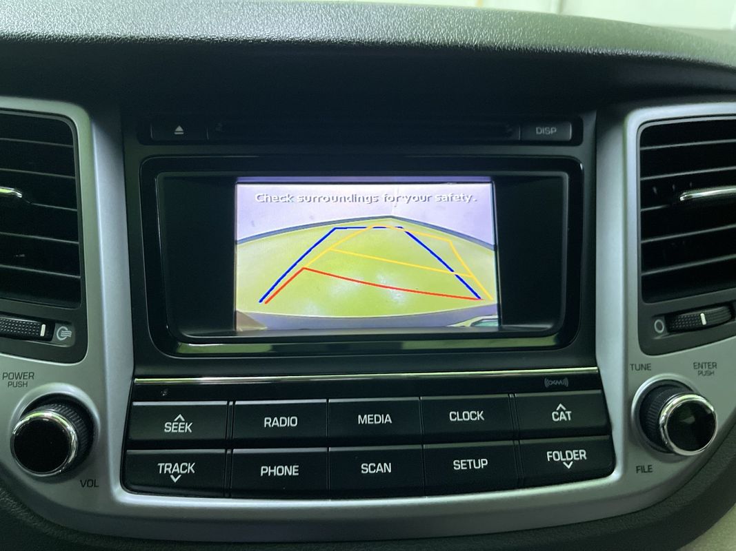 Vehicle image 22 of 29