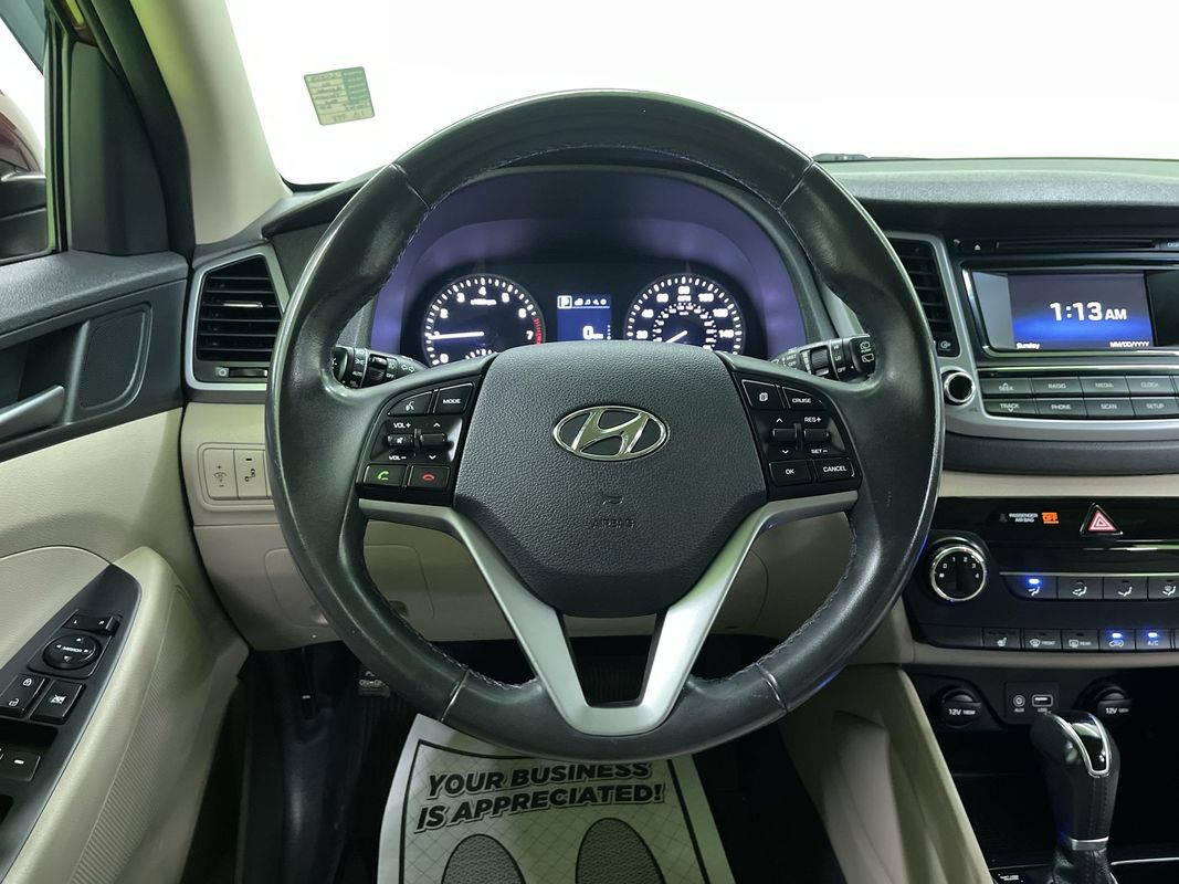 Vehicle image 20 of 29