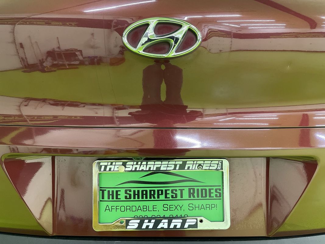 Vehicle image 12 of 29