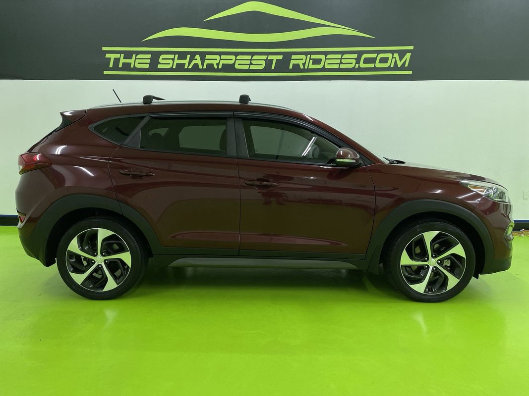 Vehicle image 5 of 29
