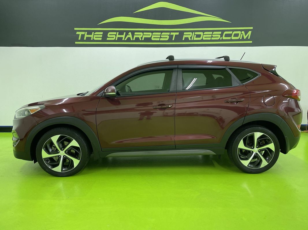 Vehicle image 9 of 29
