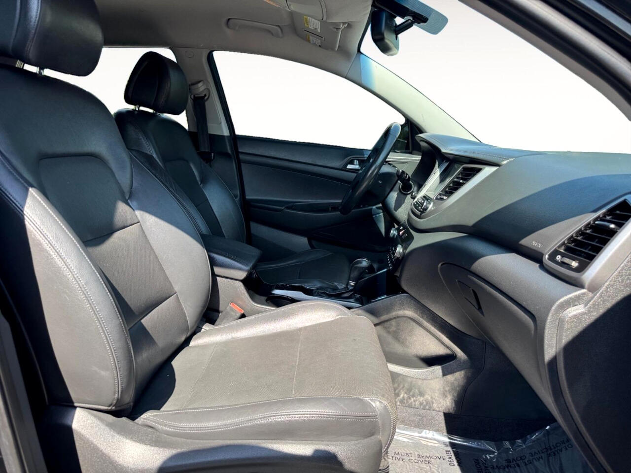 Vehicle image 20 of 29