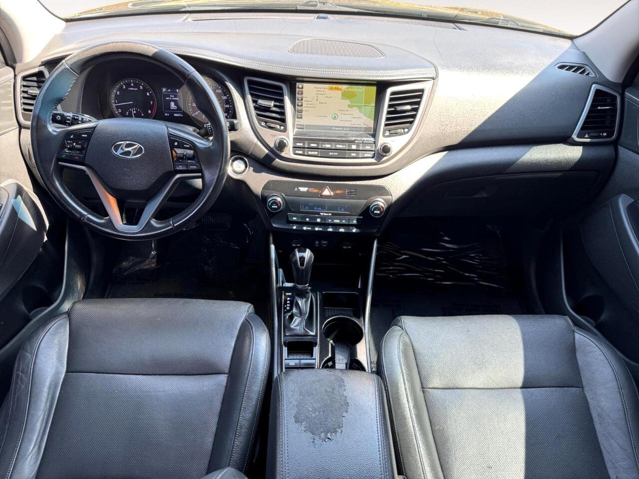 Vehicle image 24 of 29