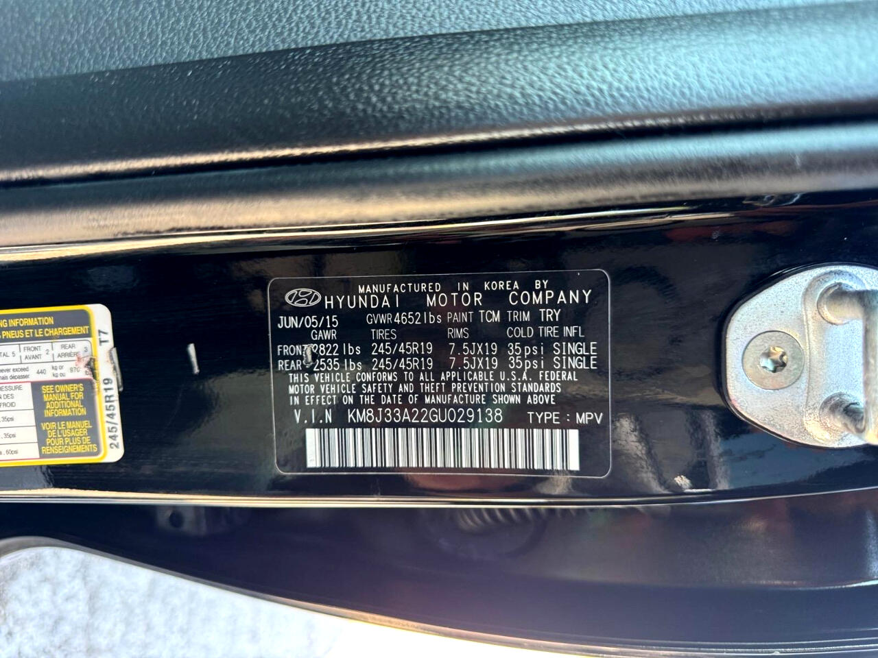 Vehicle image 17 of 29