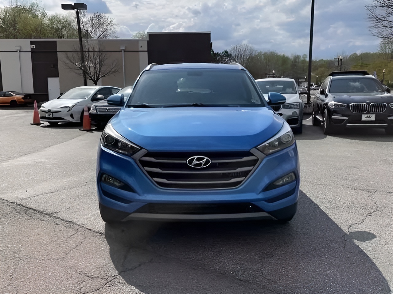 Vehicle image 30 of 37