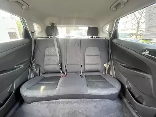 Vehicle image 15 of 37