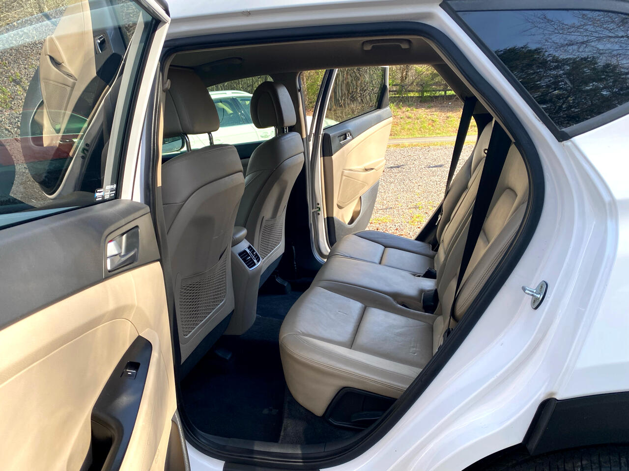 Vehicle image 48 of 61