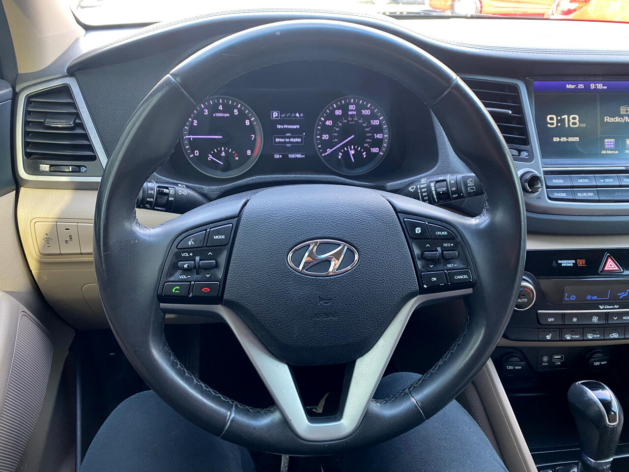 Vehicle image 27 of 61