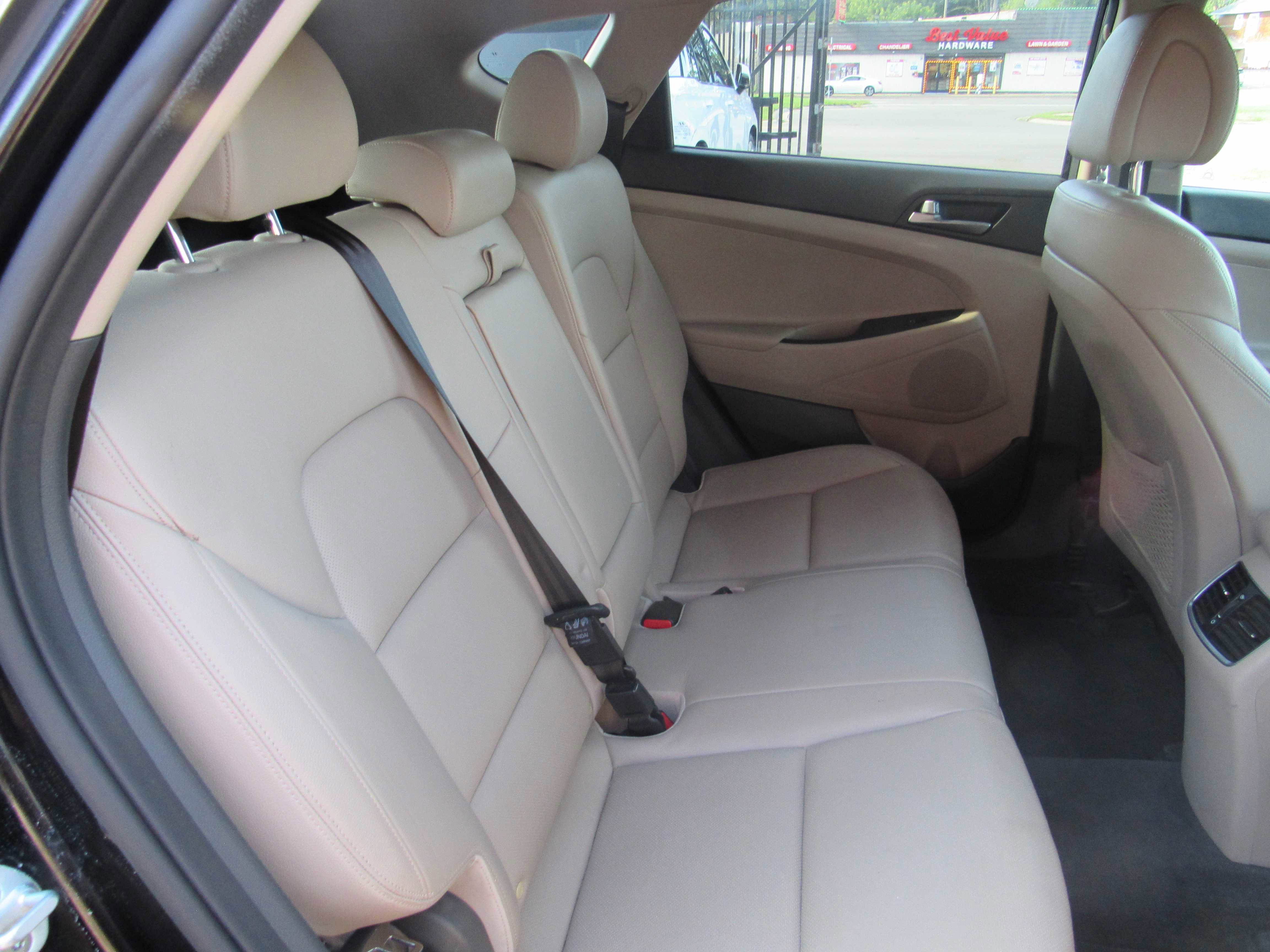 2016 Hyundai Tucson Limited Image 4 of 20