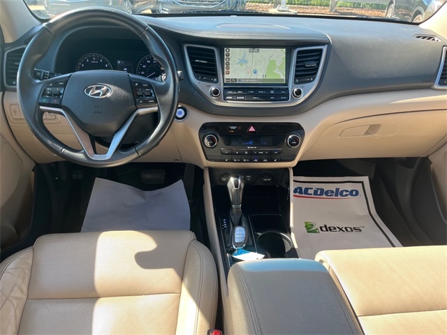 Vehicle image 12 of 30
