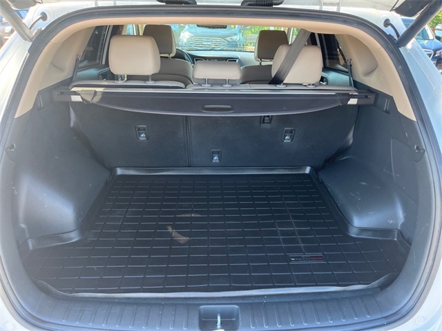 Vehicle image 8 of 30