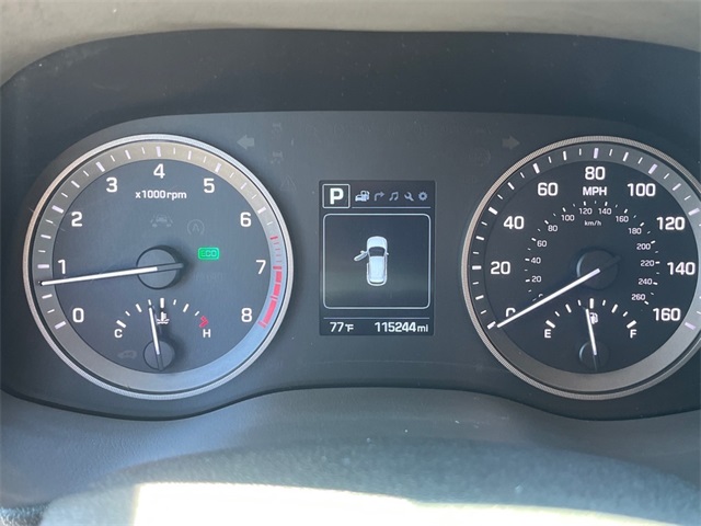 Vehicle image 14 of 30