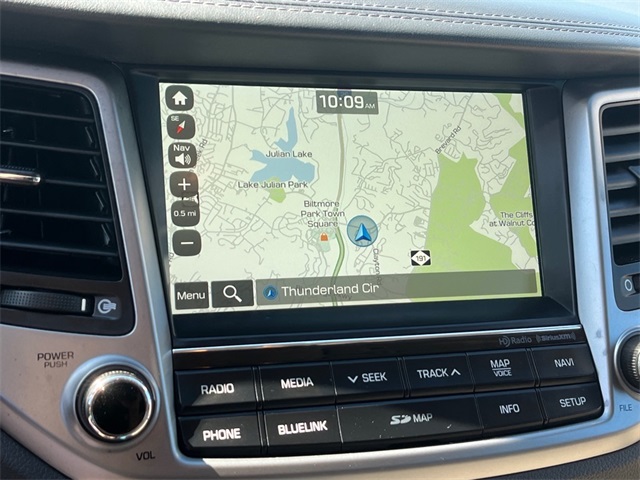 Vehicle image 16 of 30