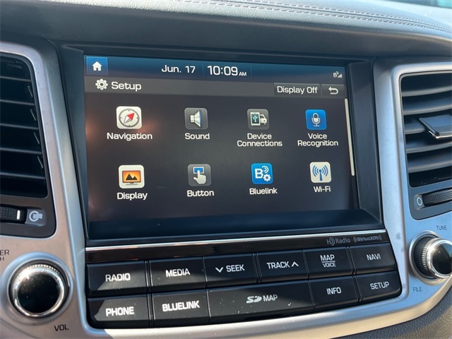 Vehicle image 19 of 30