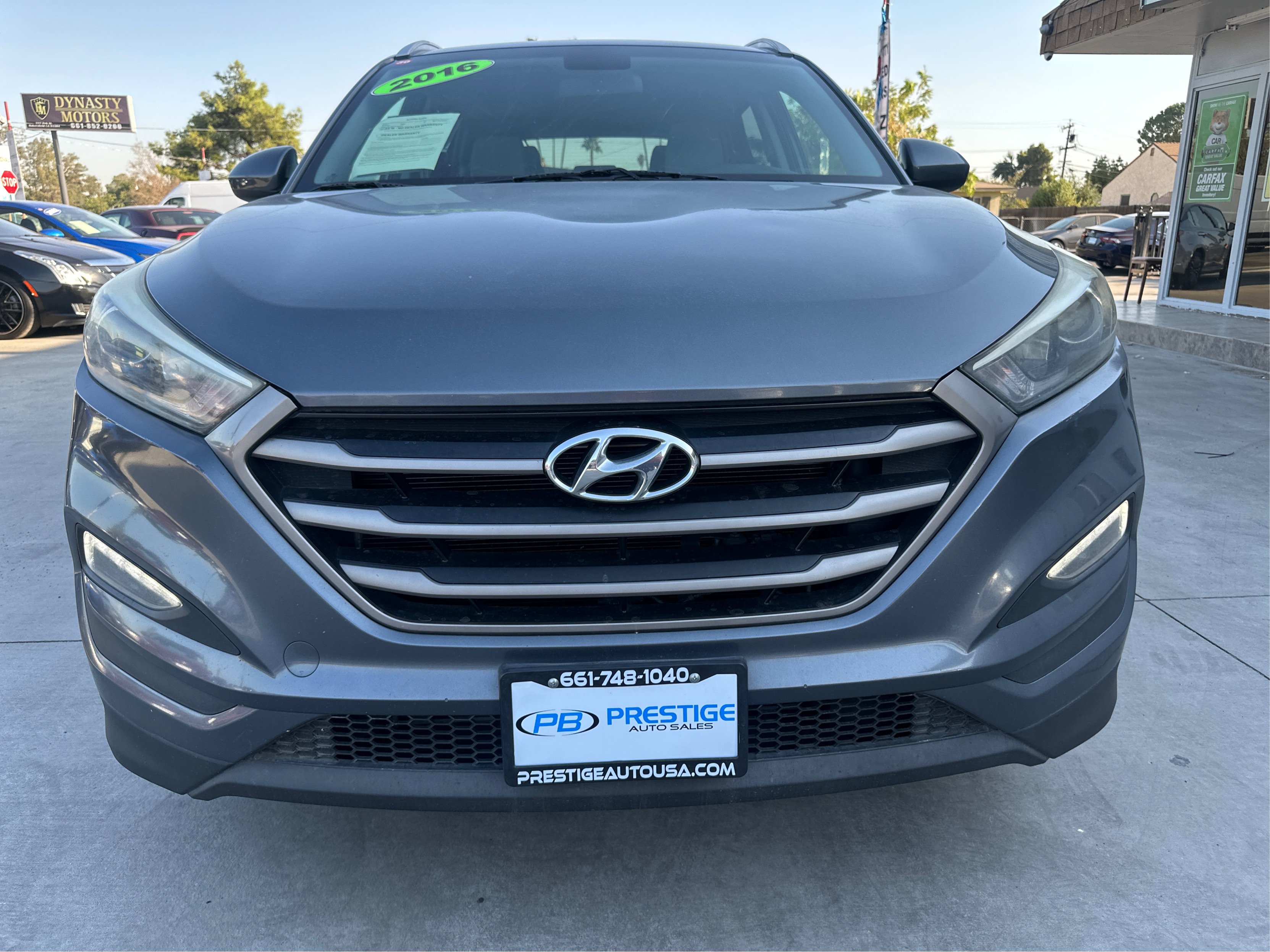 2016 Hyundai Tucson SE Image 3 of 47