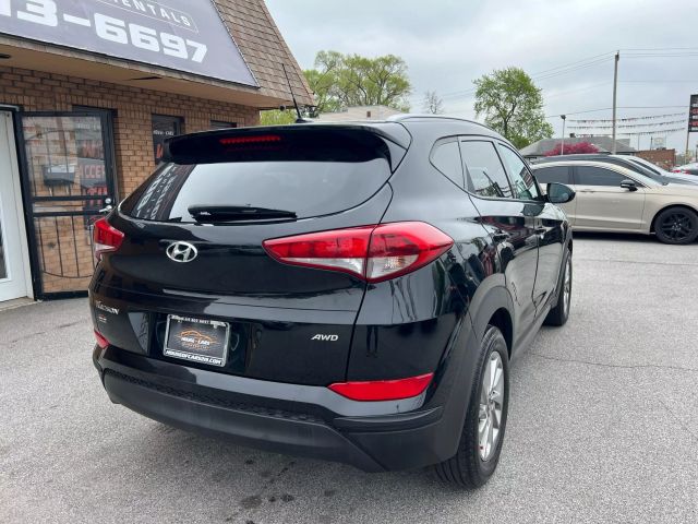 Vehicle image 8 of 17