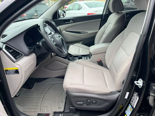 Vehicle image 12 of 17