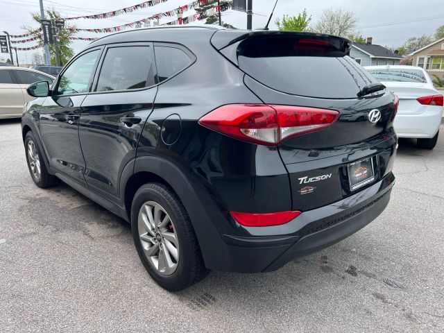 Vehicle image 10 of 17