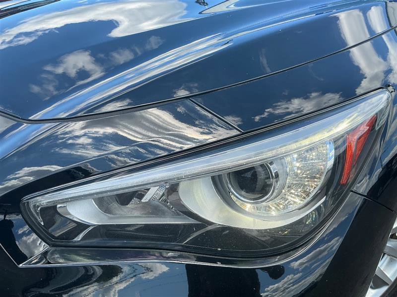 2016 INFINITI Q50 3.0T Premium Image 42 of 47