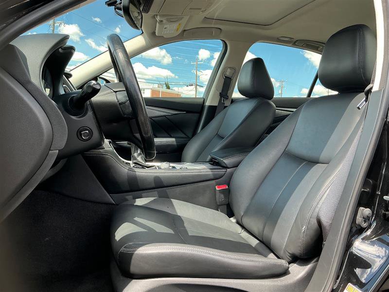 2016 INFINITI Q50 3.0T Premium Image 15 of 47