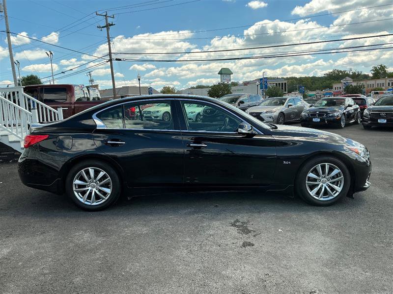 2016 INFINITI Q50 3.0T Premium Image 5 of 47