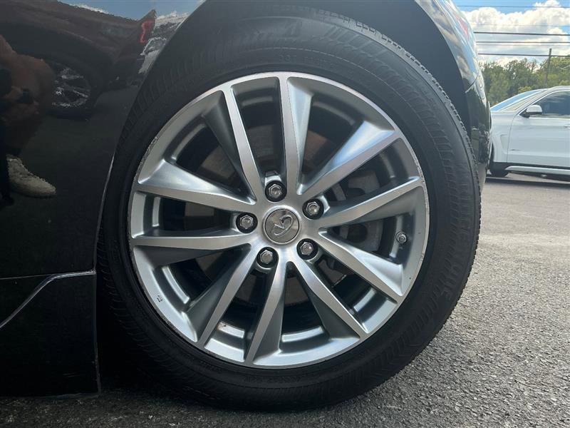 2016 INFINITI Q50 3.0T Premium Image 11 of 47