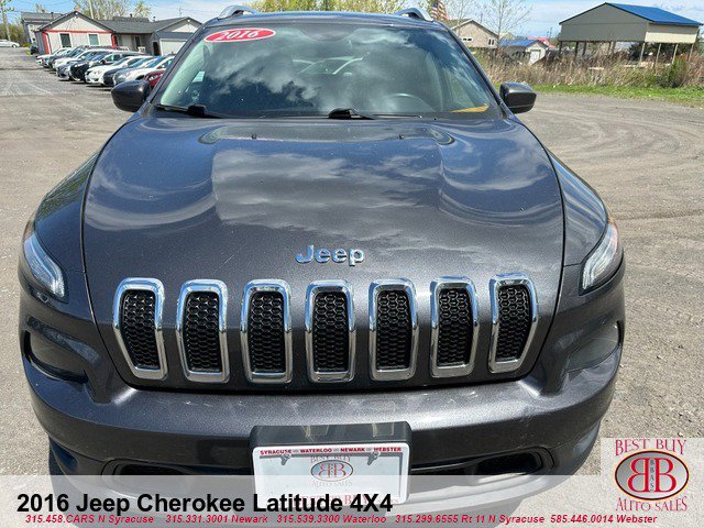 Vehicle image 4 of 18