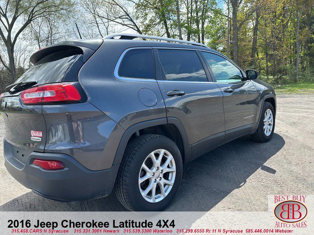 Vehicle image 3 of 18