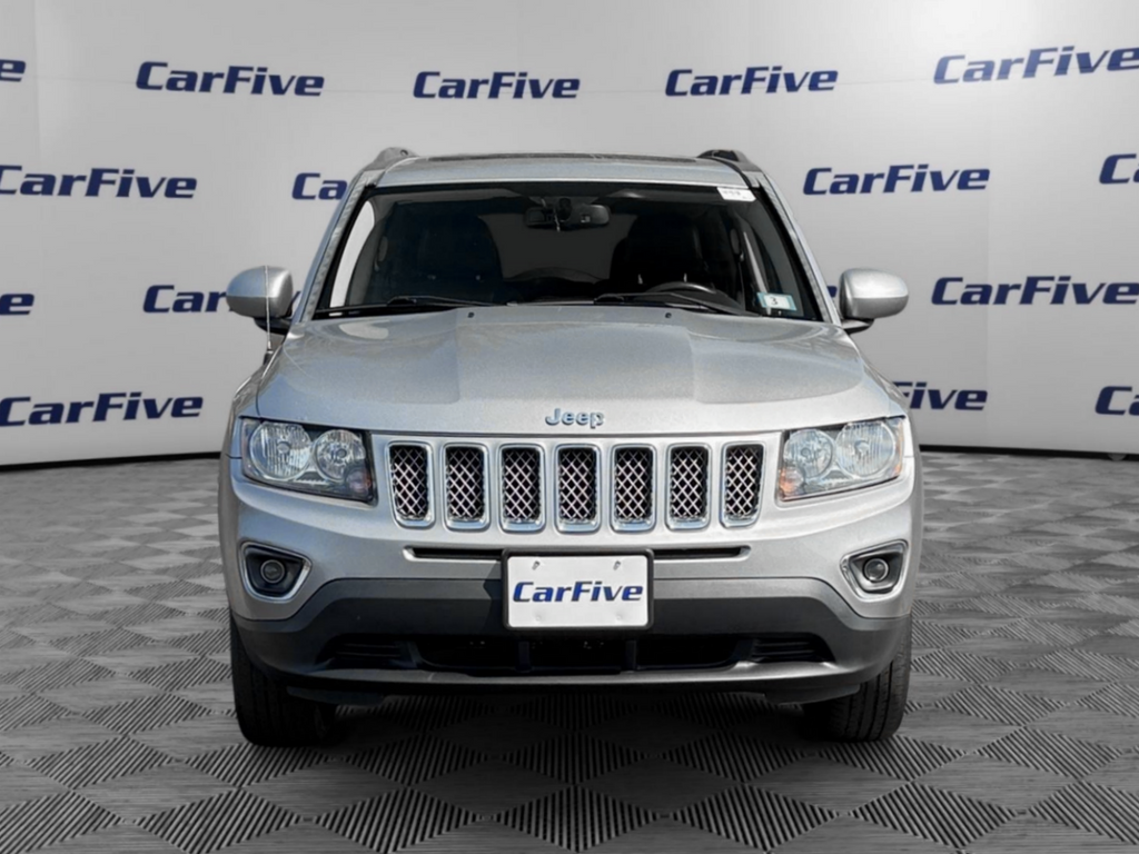 Vehicle image 4 of 35
