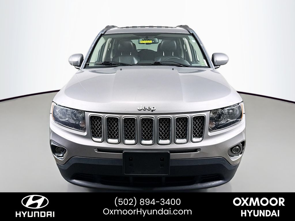 Vehicle image 2 of 31