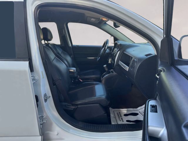 Vehicle image 13 of 24