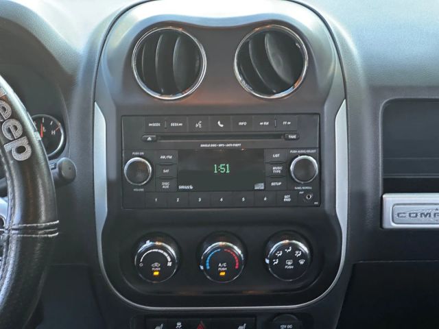 Vehicle image 20 of 24
