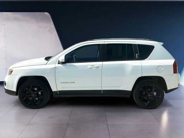 Vehicle image 8 of 24